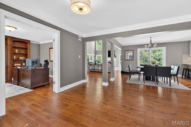 1040 Wellington Terrace, Town And Country, MO 63017