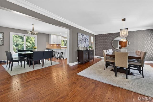 1040 Wellington Terrace, Town And Country, MO 63017