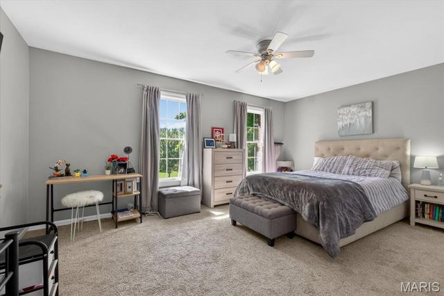 1040 Wellington Terrace, Town And Country, MO 63017