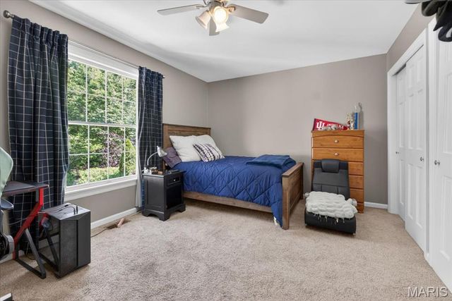 1040 Wellington Terrace, Town And Country, MO 63017