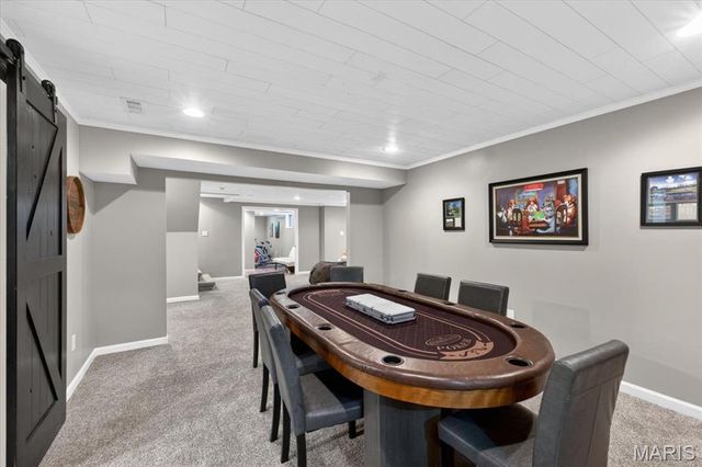 1040 Wellington Terrace, Town And Country, MO 63017