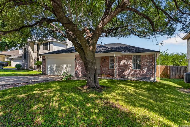 15218 Kamary Ln, San Antonio, TX 78247