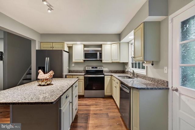 1533 SYLVAN DR, West Chester, PA 19380