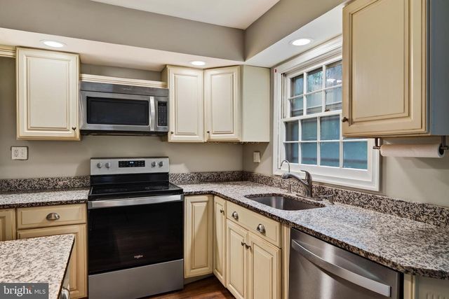 1533 SYLVAN DR, West Chester, PA 19380