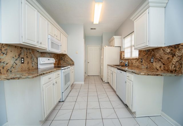 298 Glen Crest Drive, Moore, SC 29369