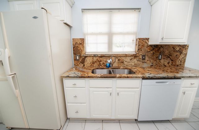 298 Glen Crest Drive, Moore, SC 29369