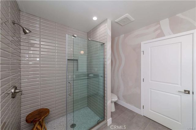 7426 Leescott Avenue, Lake Balboa, CA 91406