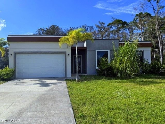 1901 Lorna AVE, Lehigh Acres, FL 33972