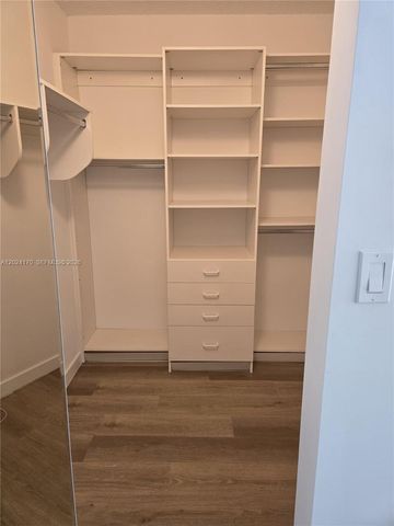9835 NW 43rd Ter 9835, Doral, FL 33178