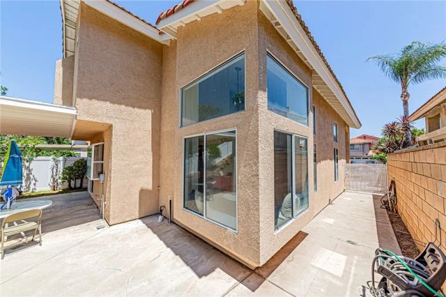 15377 Tobarra Road, Fontana, CA 92337