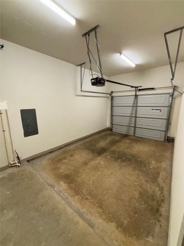 2036 Oak Grove 249, Aubrey, TX 76227