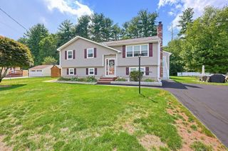 19 Bellflower Rd, Billerica, MA 01821