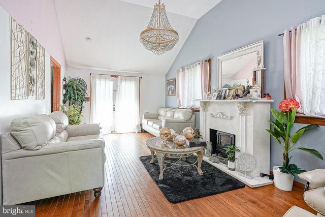 9336 N ACADEMY RD, Philadelphia, PA 19114