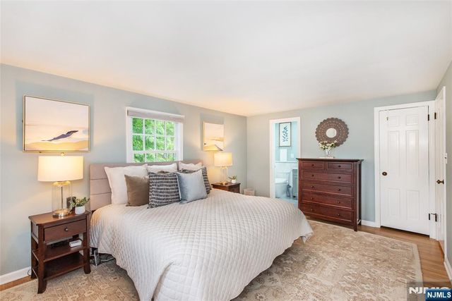 26 Cornell Way, Montclair, NJ 07043