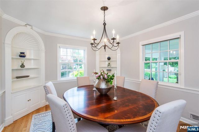 26 Cornell Way, Montclair, NJ 07043