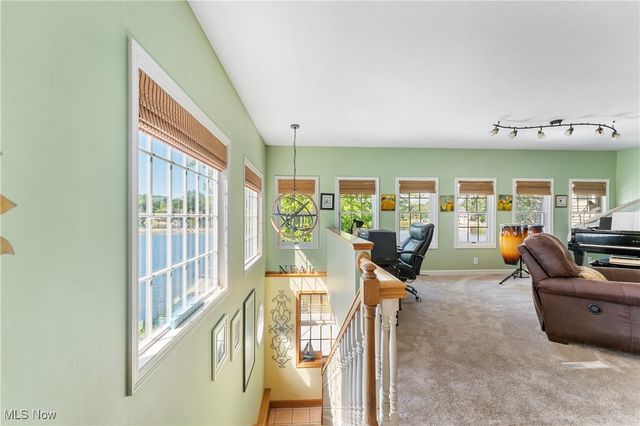 115 Spruce Drive NW, North Canton, OH 44720