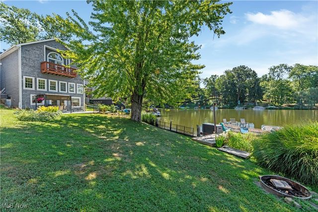 115 Spruce Drive NW, North Canton, OH 44720