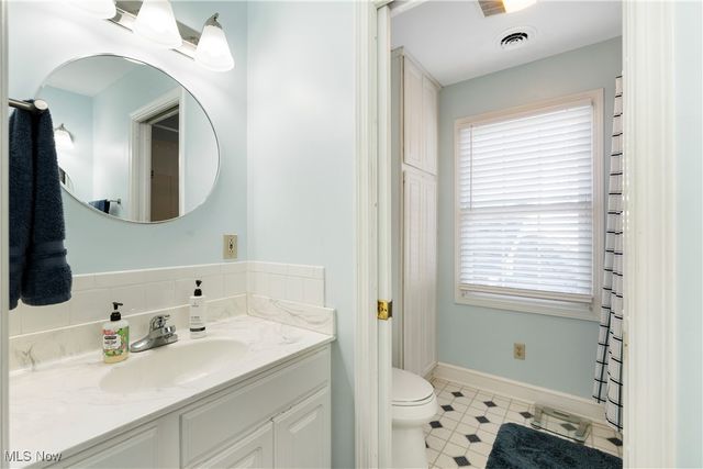 115 Spruce Drive NW, North Canton, OH 44720