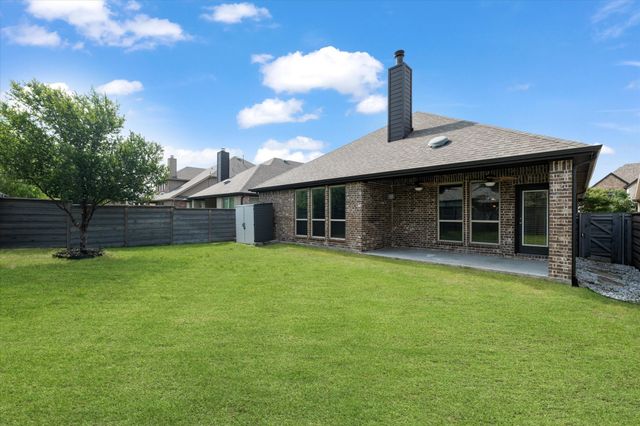 861 Countryside Way, Little Elm, TX 76227