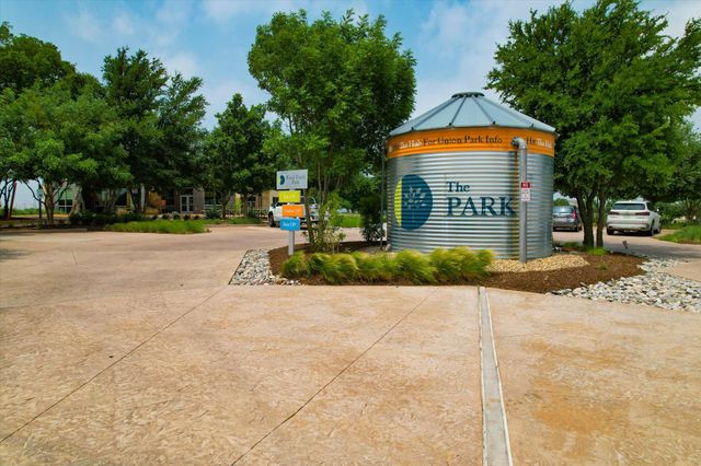 861 Countryside Way, Little Elm, TX 76227