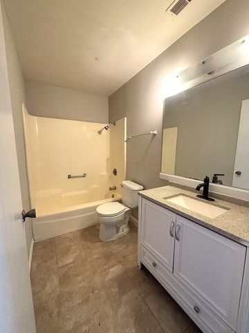 209 Bunker Hill Drive, Bolingbrook, IL 60440