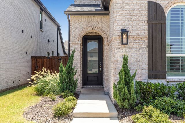 2704 Acadia Mews, Celina, TX 75009