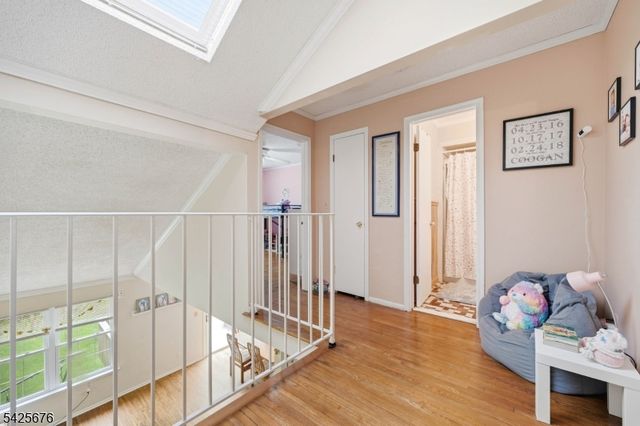 15 Dena Dr, Wanaque Boro, NJ 07465