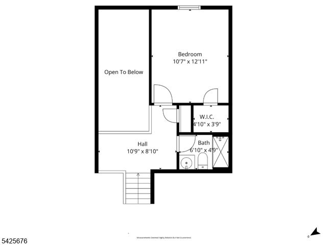 15 Dena Dr, Wanaque Boro, NJ 07465