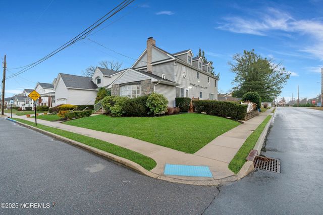 26 Wyckoff Street, Deal, NJ 07723