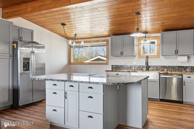 4000 Arkansas Drive, Anchorage, AK 99517