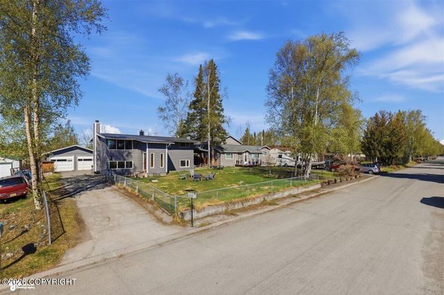 4000 Arkansas Drive, Anchorage, AK 99517
