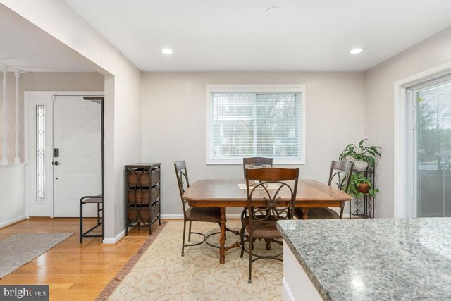 8434 THAMES ST, Springfield, VA 22151