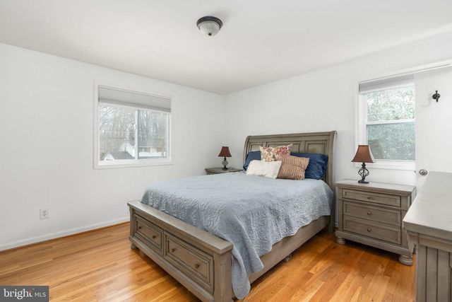 8434 THAMES ST, Springfield, VA 22151