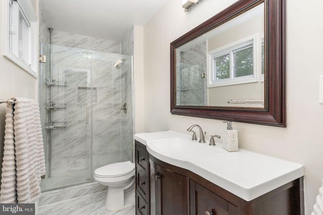 8434 THAMES ST, Springfield, VA 22151