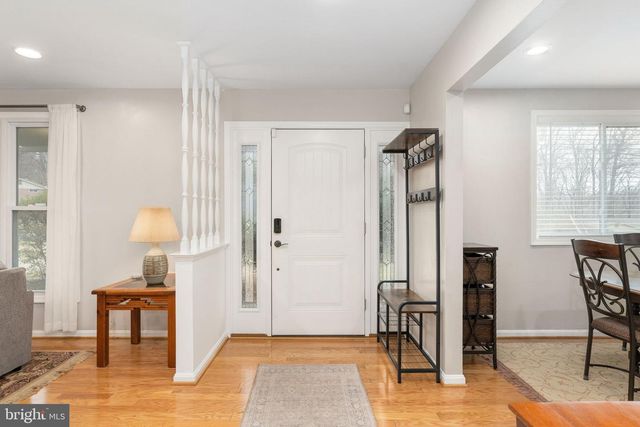 8434 THAMES ST, Springfield, VA 22151