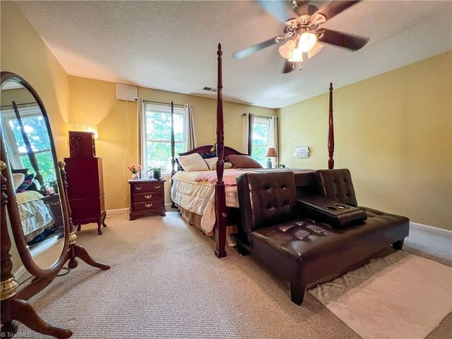 4205 Gardenspring Drive, Clemmons, NC 27012