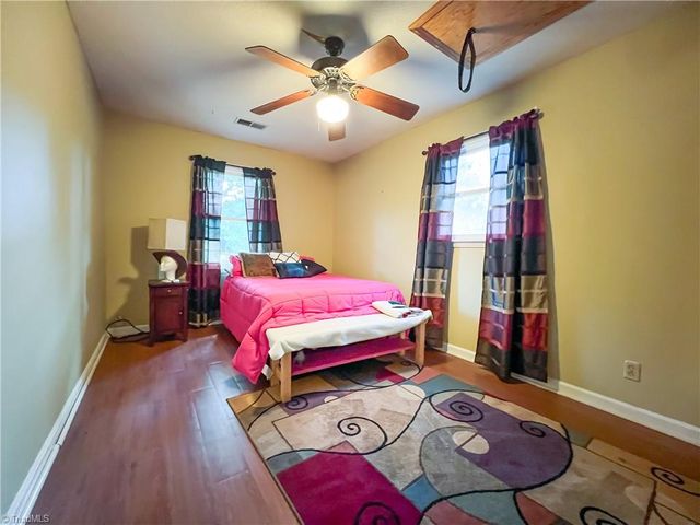 4205 Gardenspring Drive, Clemmons, NC 27012