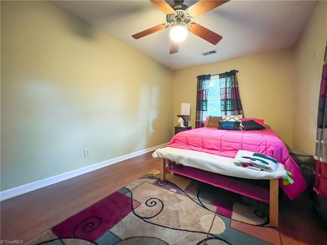 4205 Gardenspring Drive, Clemmons, NC 27012