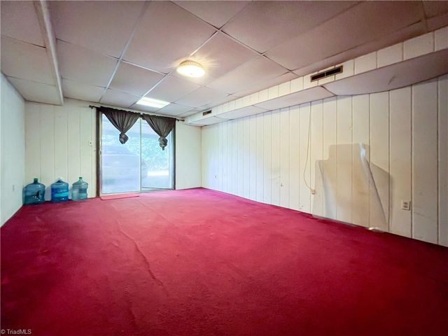 4205 Gardenspring Drive, Clemmons, NC 27012