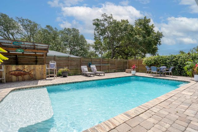 1020 Espinado Ave, St Augustine, FL 32086