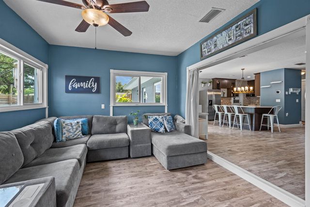 1020 Espinado Ave, St Augustine, FL 32086