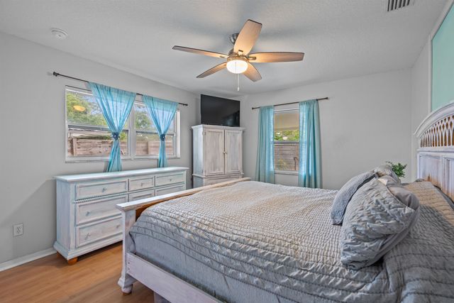 1020 Espinado Ave, St Augustine, FL 32086