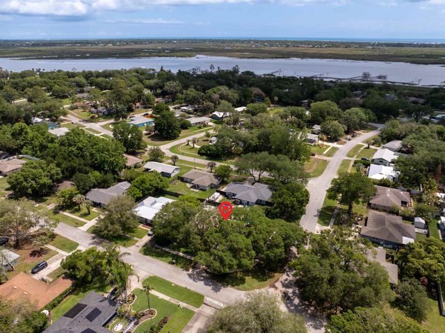 1020 Espinado Ave, St Augustine, FL 32086