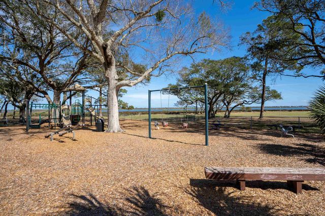 1020 Espinado Ave, St Augustine, FL 32086