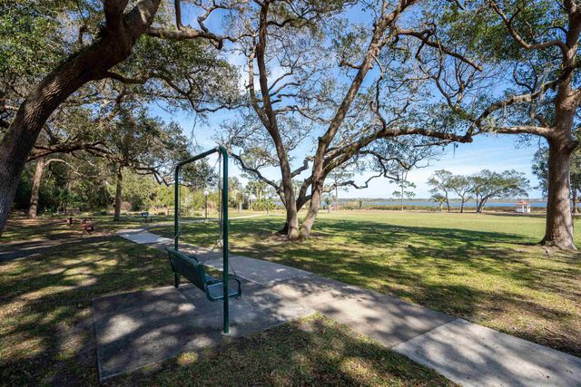 1020 Espinado Ave, St Augustine, FL 32086
