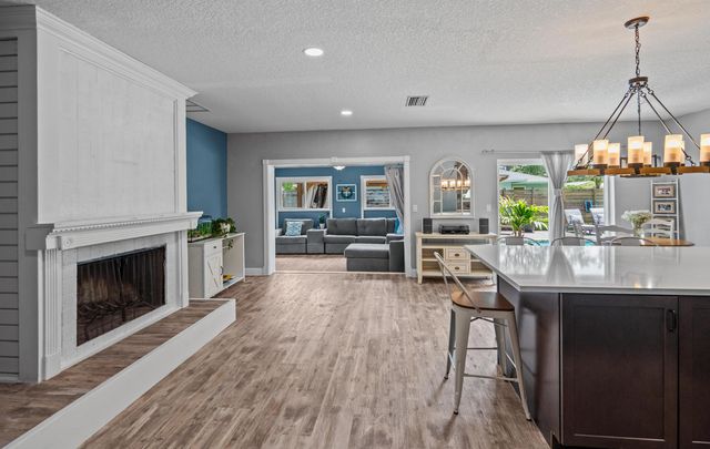1020 Espinado Ave, St Augustine, FL 32086