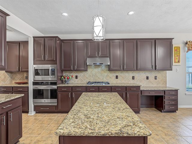 2210 Fox Path, Katy, TX 77494
