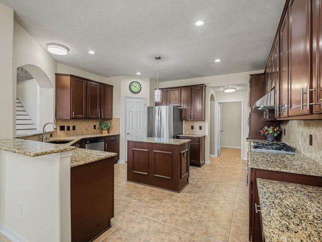 2210 Fox Path, Katy, TX 77494