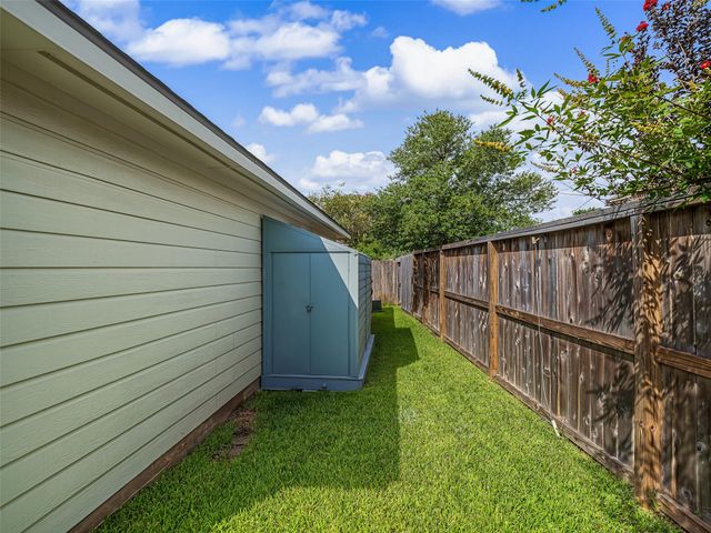 2210 Fox Path, Katy, TX 77494