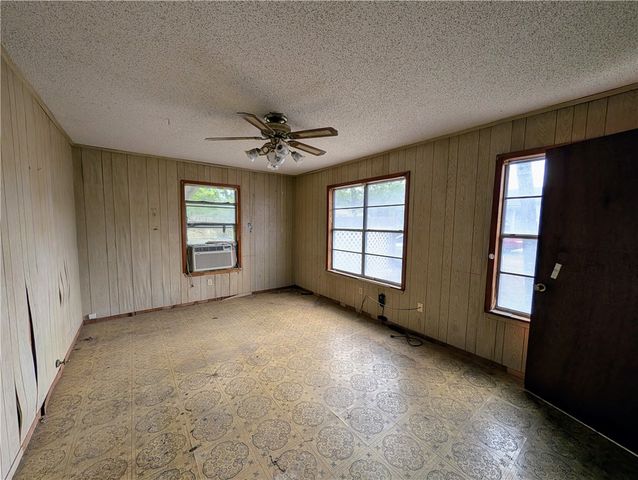 4346 Barrera Dr, Corpus Christi, TX 78416